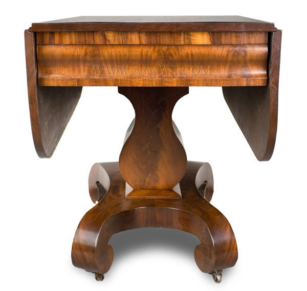 Classical Mahogany Drop Leaf Pedestal Table
America
Circa 1840 to 1850, entire view 2